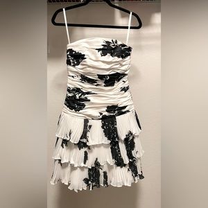 White House Black Market, Strapless dress